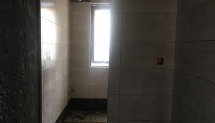 年華里瓦工階段