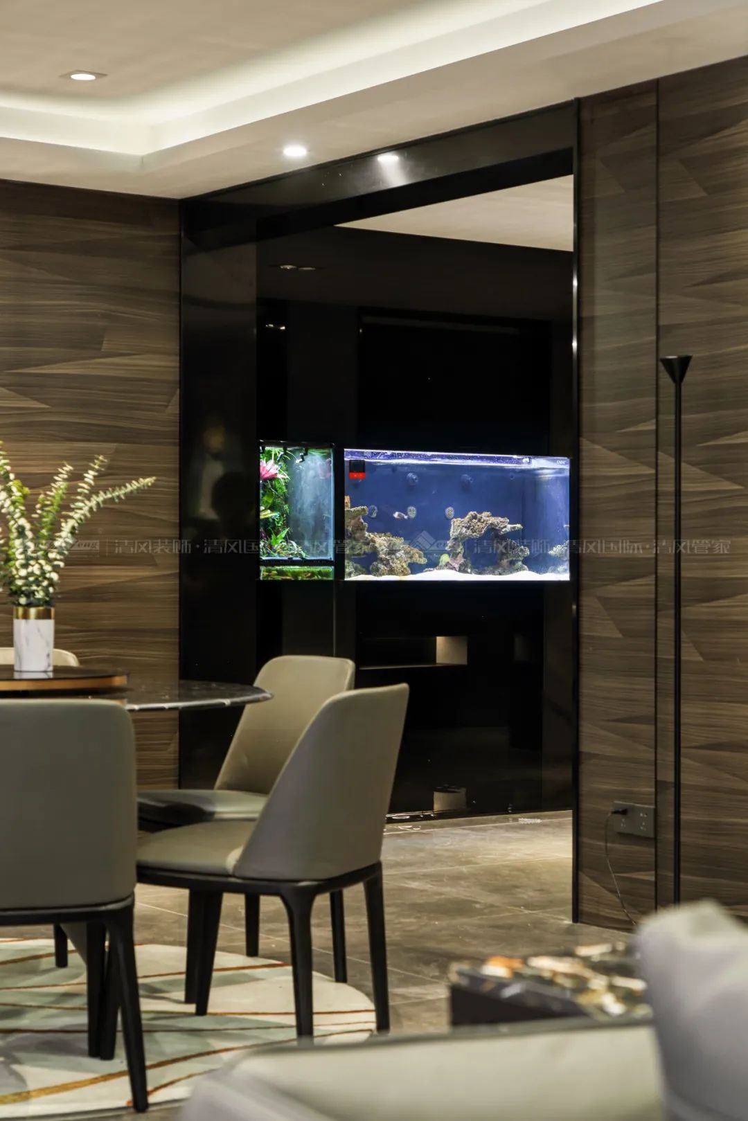 賞·析|港式味道，小眾風(fēng)格里的大眾情懷。