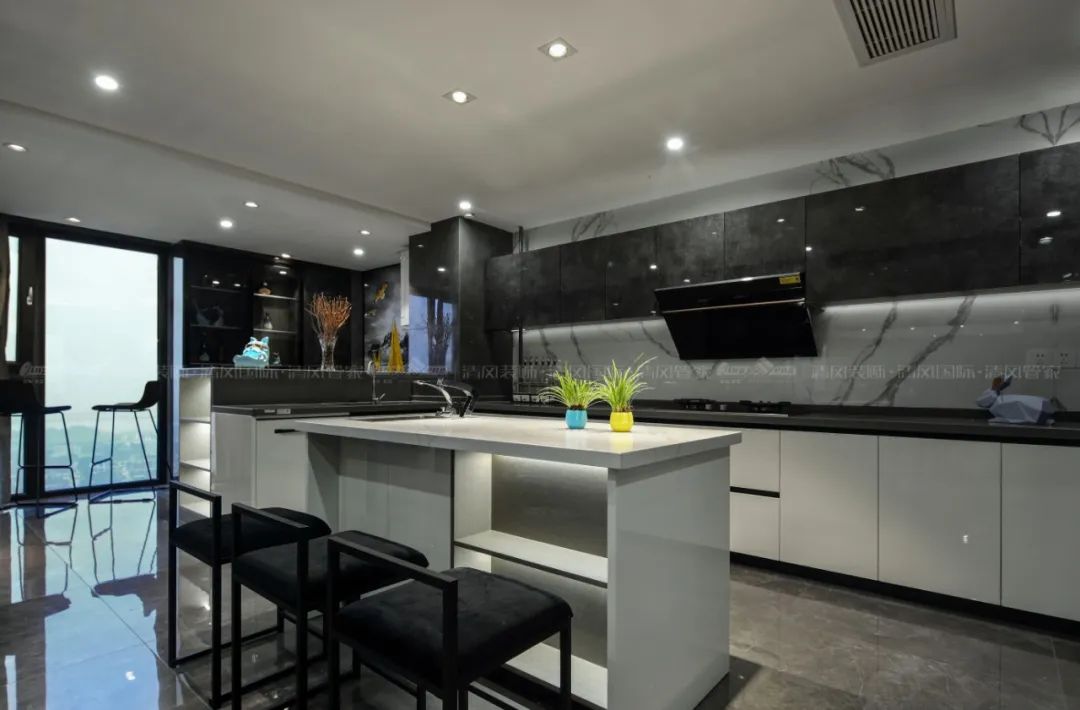 賞·析|港式味道，小眾風(fēng)格里的大眾情懷。