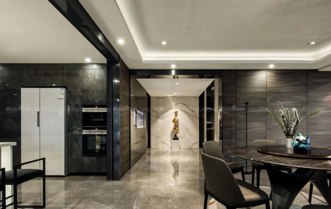 賞·析|港式味道，小眾風(fēng)格里的大眾情懷。