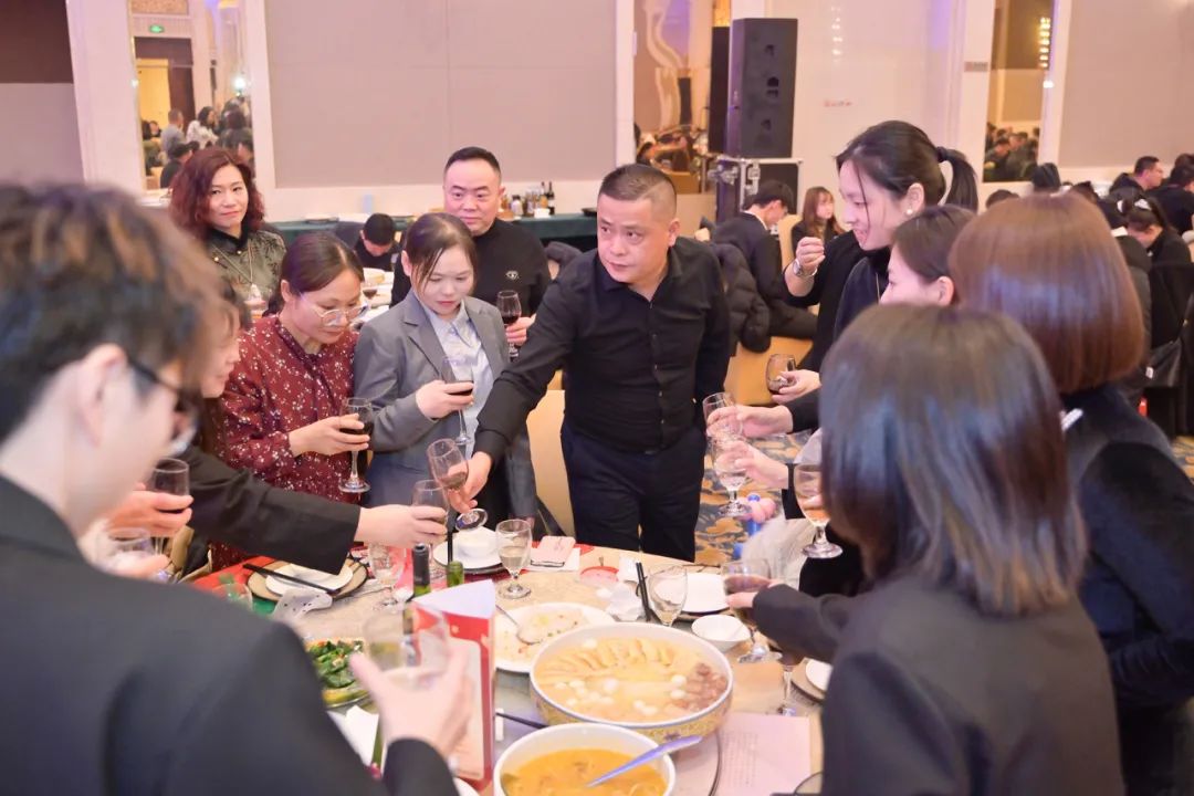 龍騰年·秉初心·創未來|清風裝飾25周年主題年會圓滿成功！