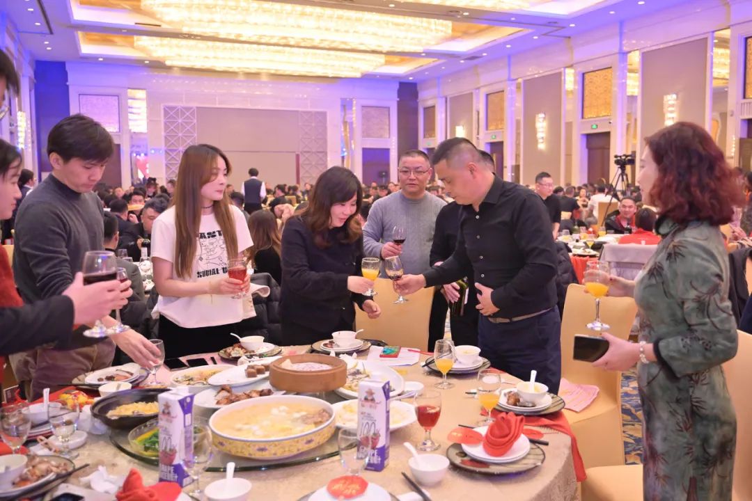 龍騰年·秉初心·創未來|清風裝飾25周年主題年會圓滿成功！