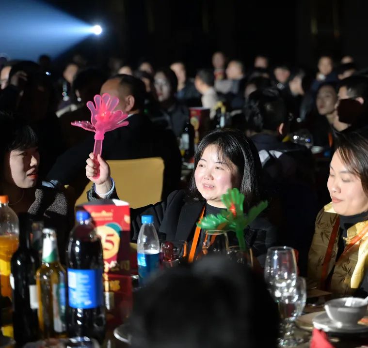 龍騰年·秉初心·創未來|清風裝飾25周年主題年會圓滿成功！