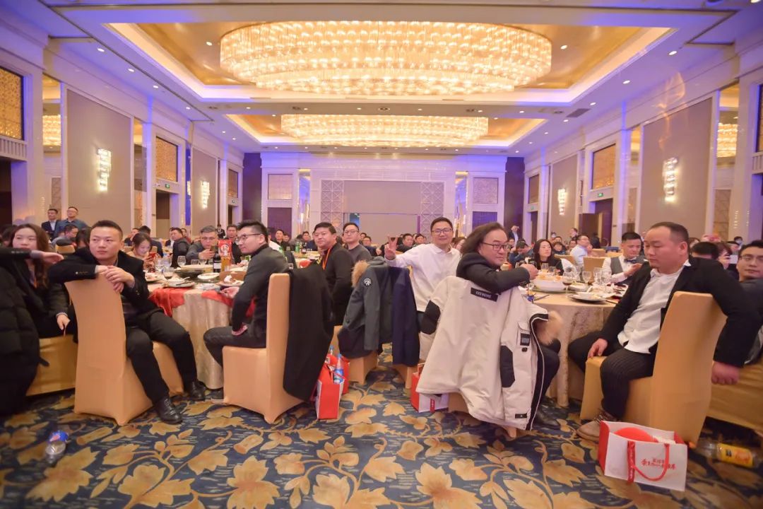 龍騰年·秉初心·創未來|清風裝飾25周年主題年會圓滿成功！