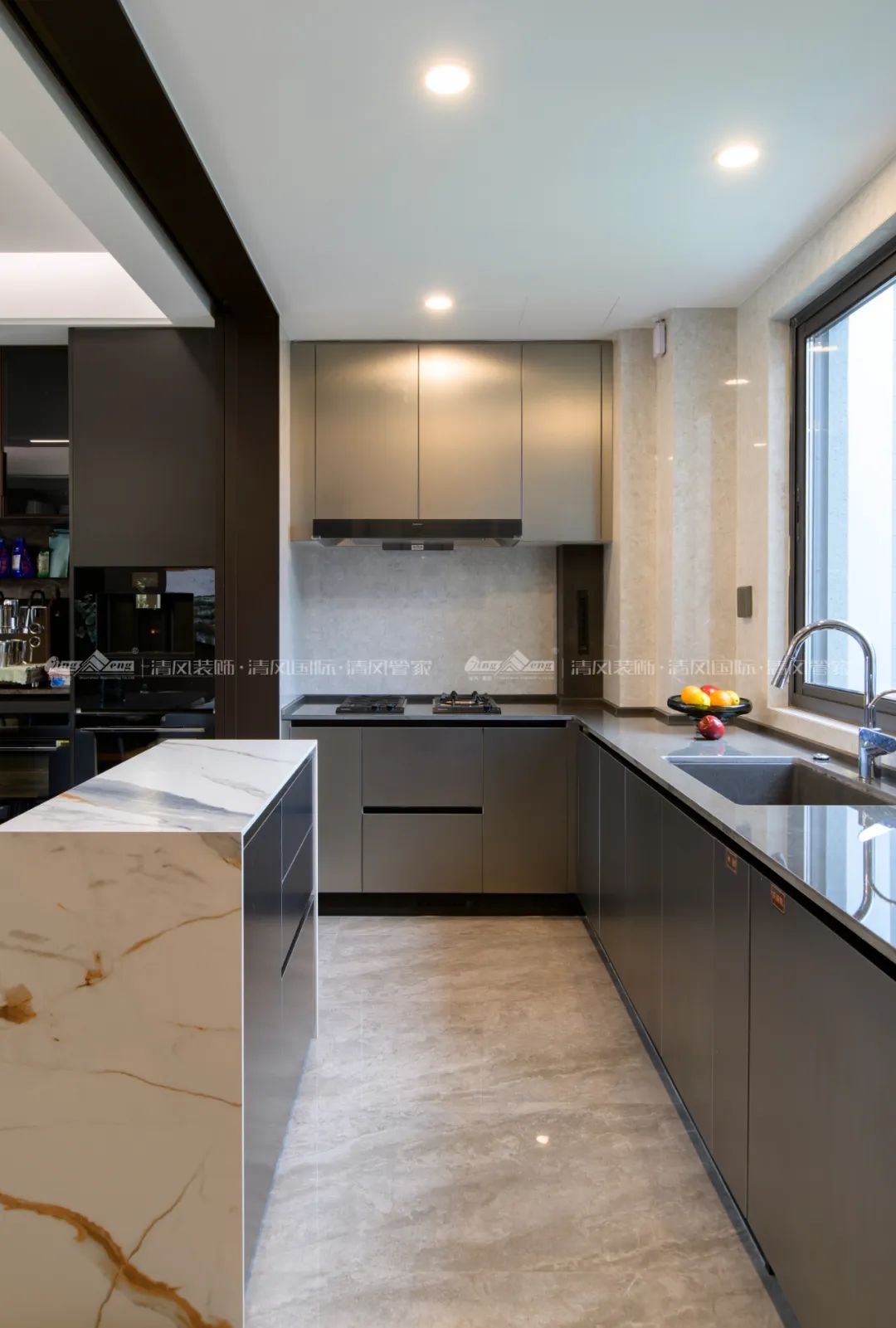 賞·析|198㎡現(xiàn)代輕奢，與精致主義撞個(gè)滿(mǎn)懷！