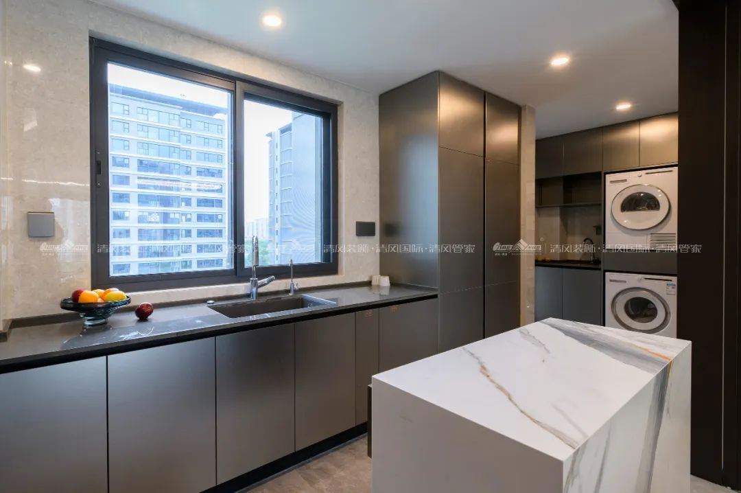 賞·析|198㎡現(xiàn)代輕奢，與精致主義撞個(gè)滿(mǎn)懷！