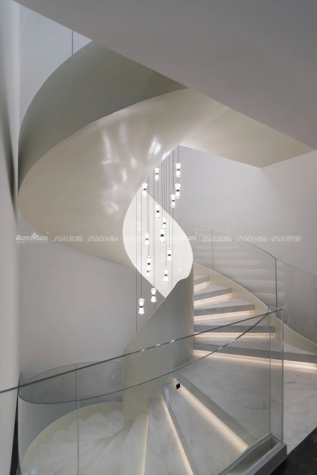 賞·析|396㎡現(xiàn)代簡約，自由之邸