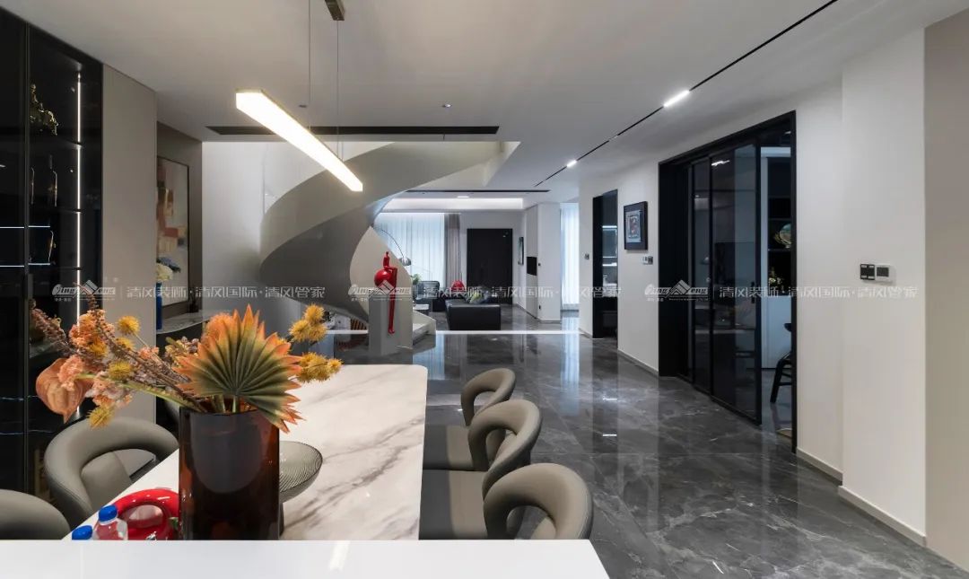 賞·析|396㎡現(xiàn)代簡約，自由之邸