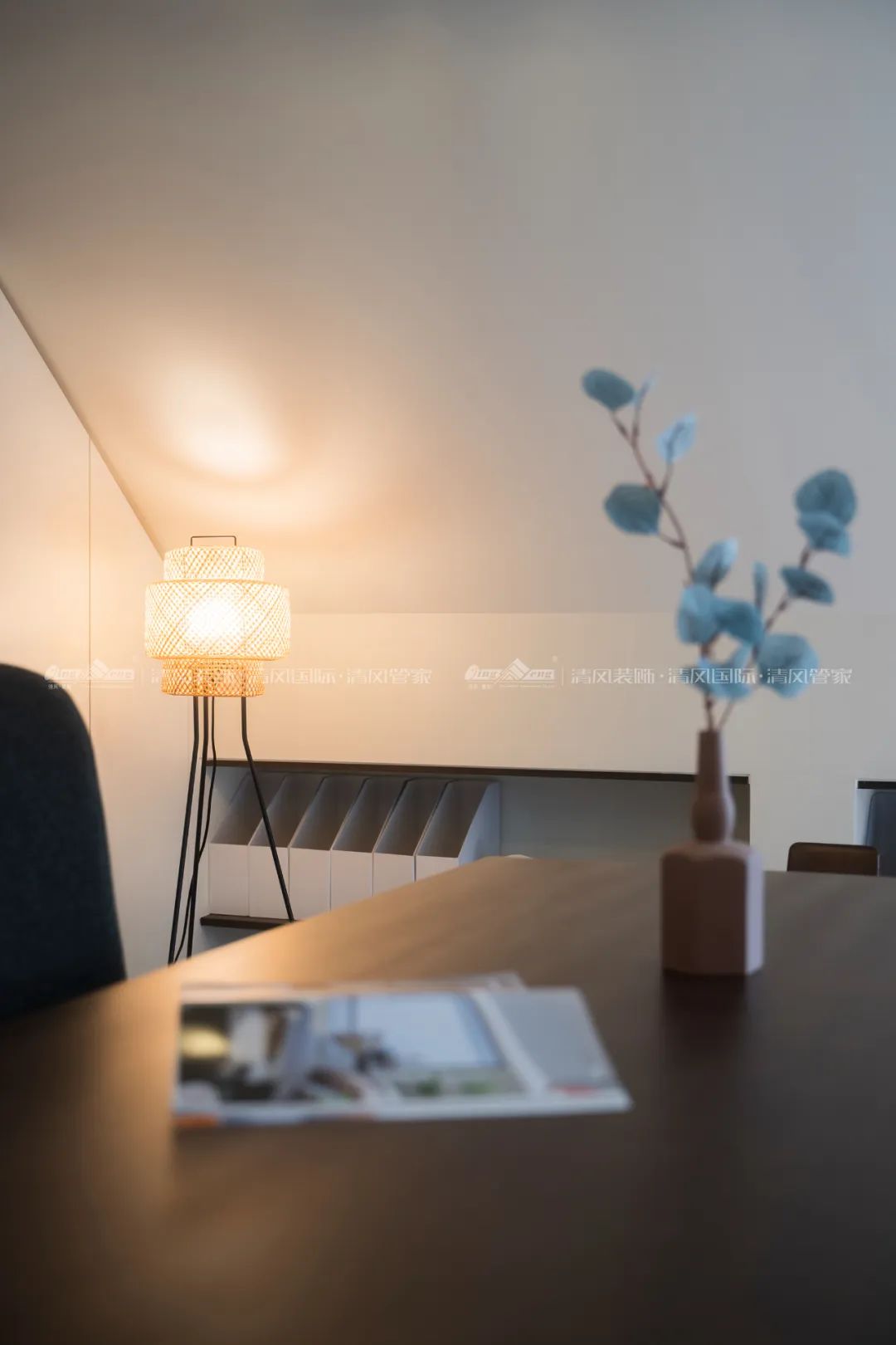 賞·析|300㎡輕法混搭風(fēng)，時(shí)尚溫馨感拉滿！