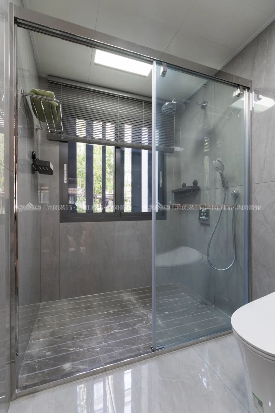 賞·析|180㎡現代簡約，探索家的生活軌跡