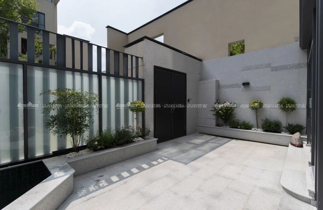 賞·析|180㎡現代簡約，探索家的生活軌跡