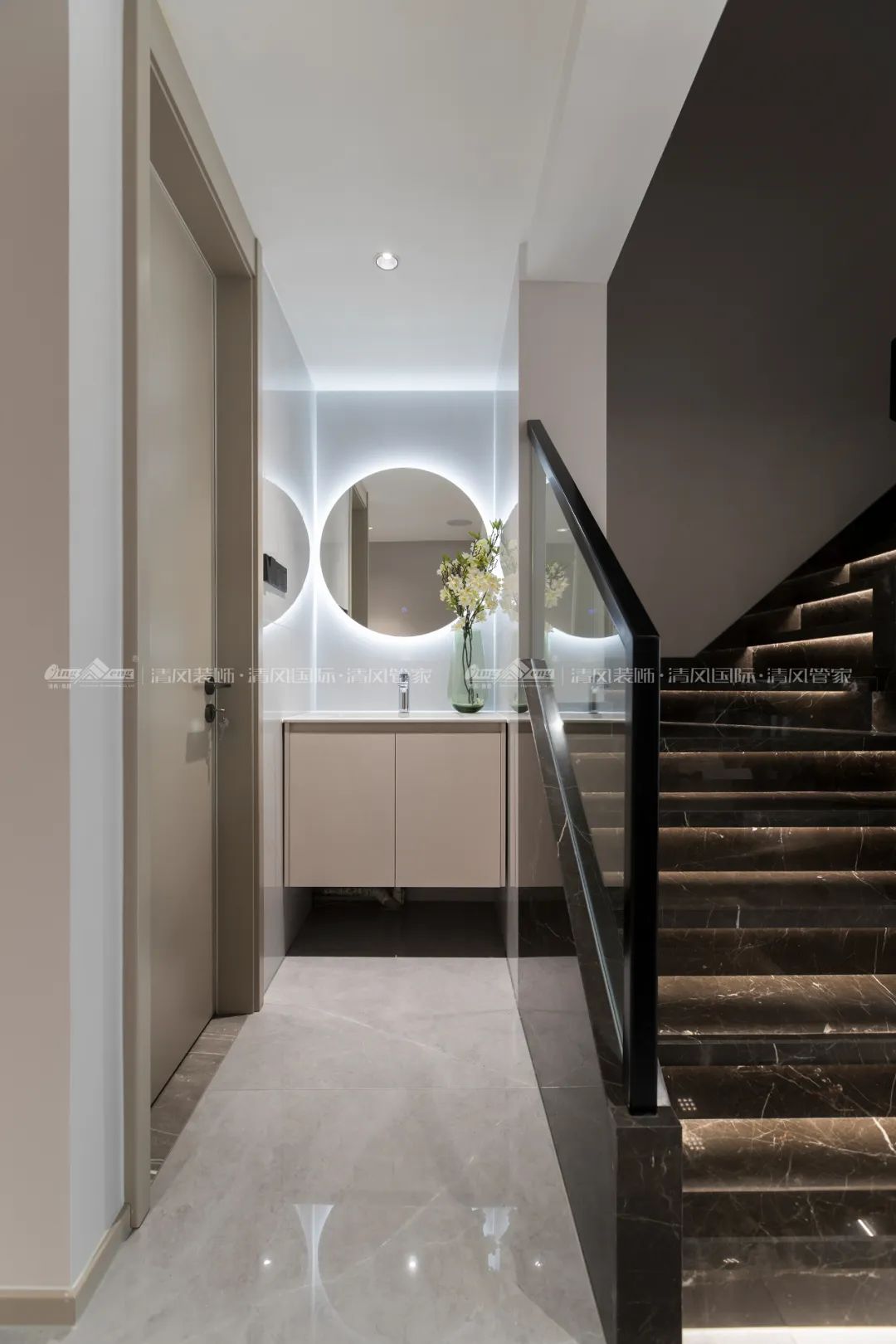 賞·析|180㎡現代簡約，探索家的生活軌跡