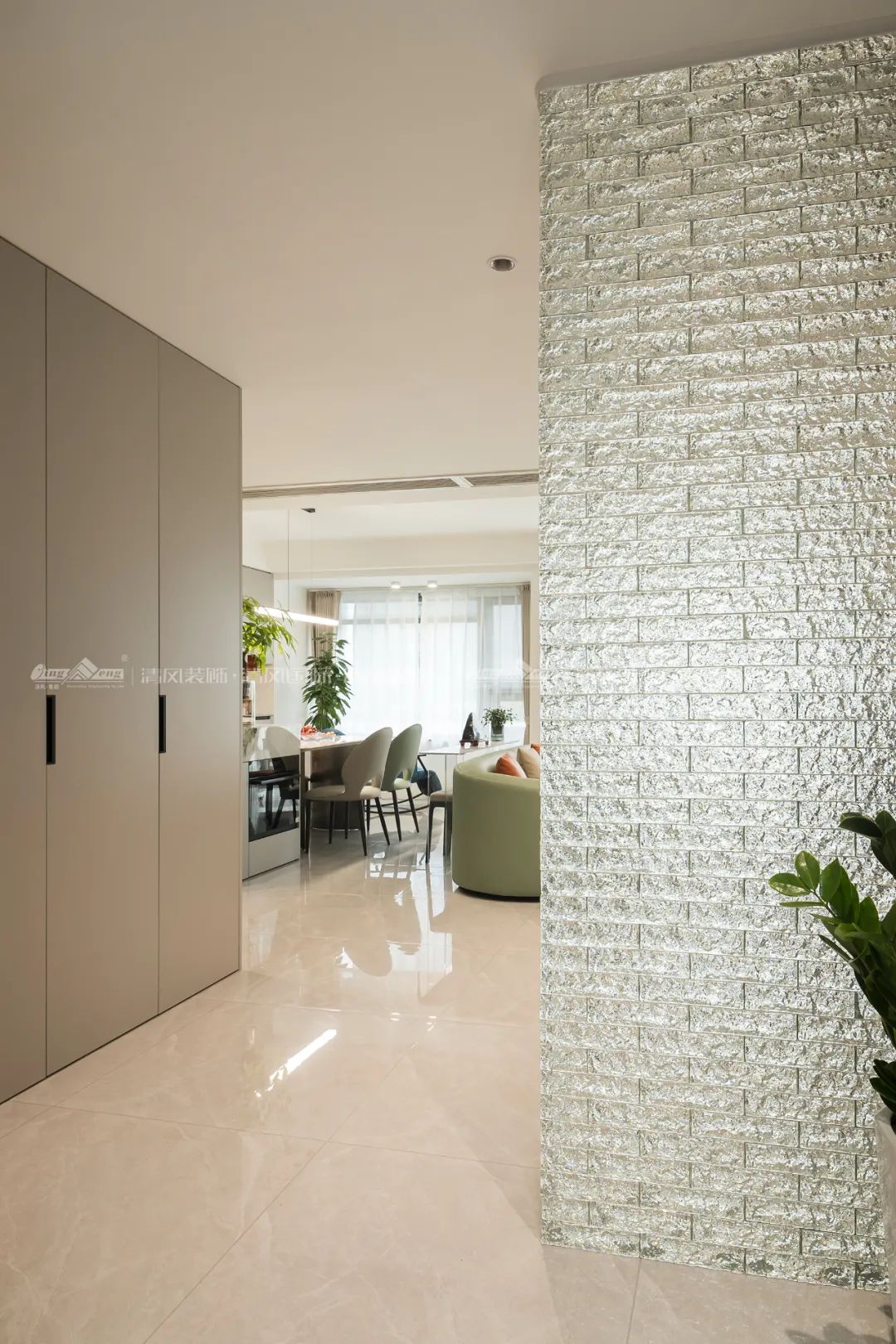 賞·析|140㎡現(xiàn)代簡(jiǎn)約，溫馨治愈，舒適自在