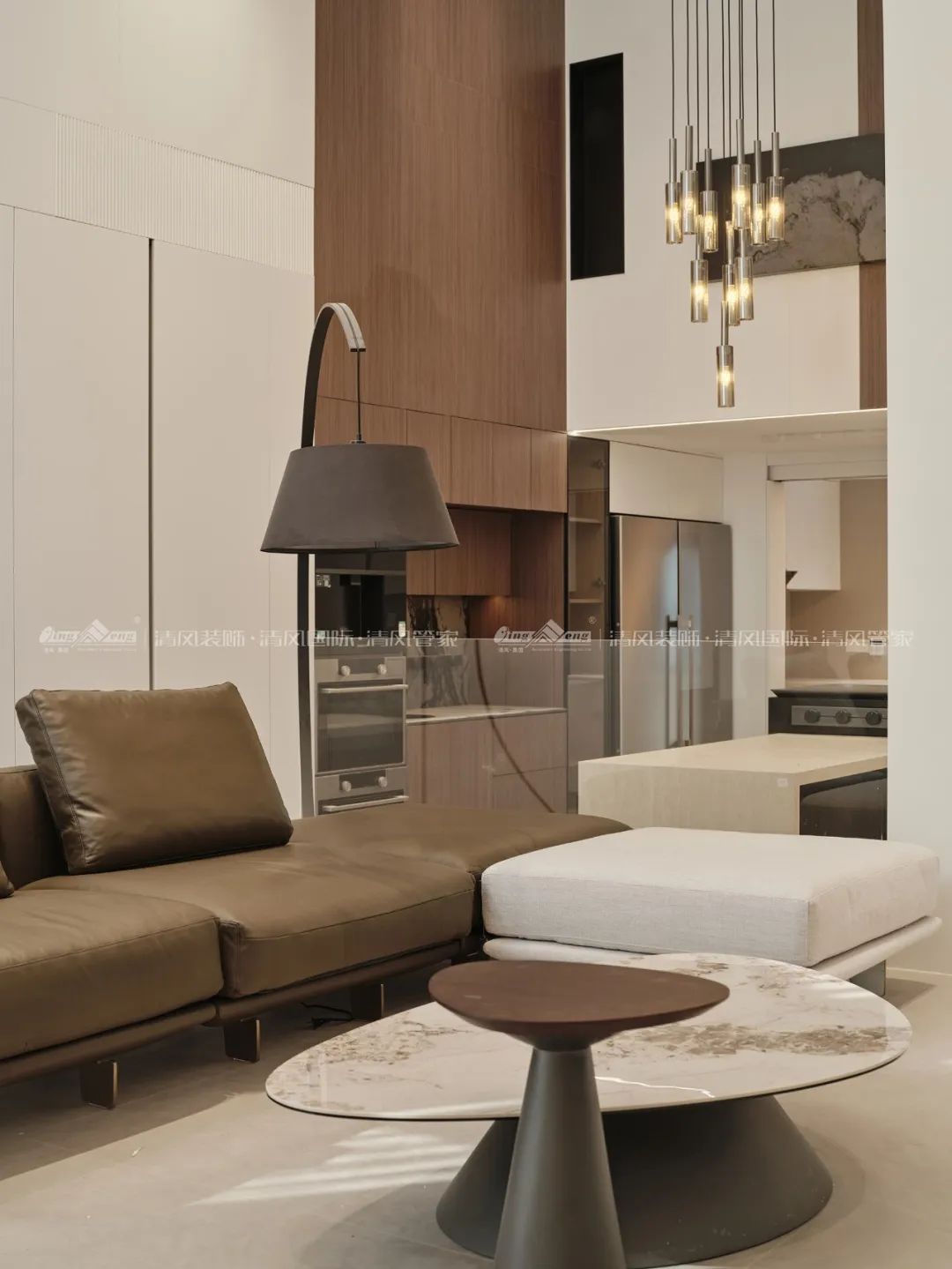 賞·析|289㎡現(xiàn)代極簡別墅，生活與藝術(shù)的碰撞