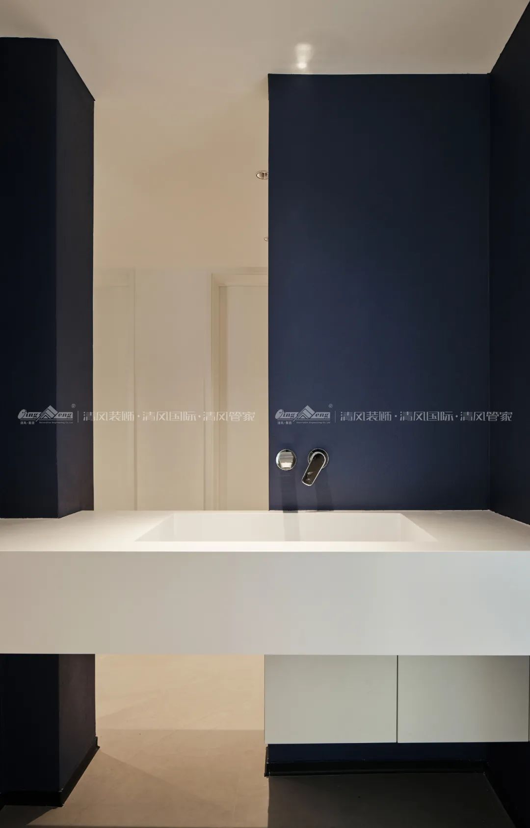 賞·析|289㎡現(xiàn)代極簡別墅,生活與藝術(shù)的碰撞 賞·析|289㎡現(xiàn)代極簡別墅,生活與藝術(shù)的碰撞